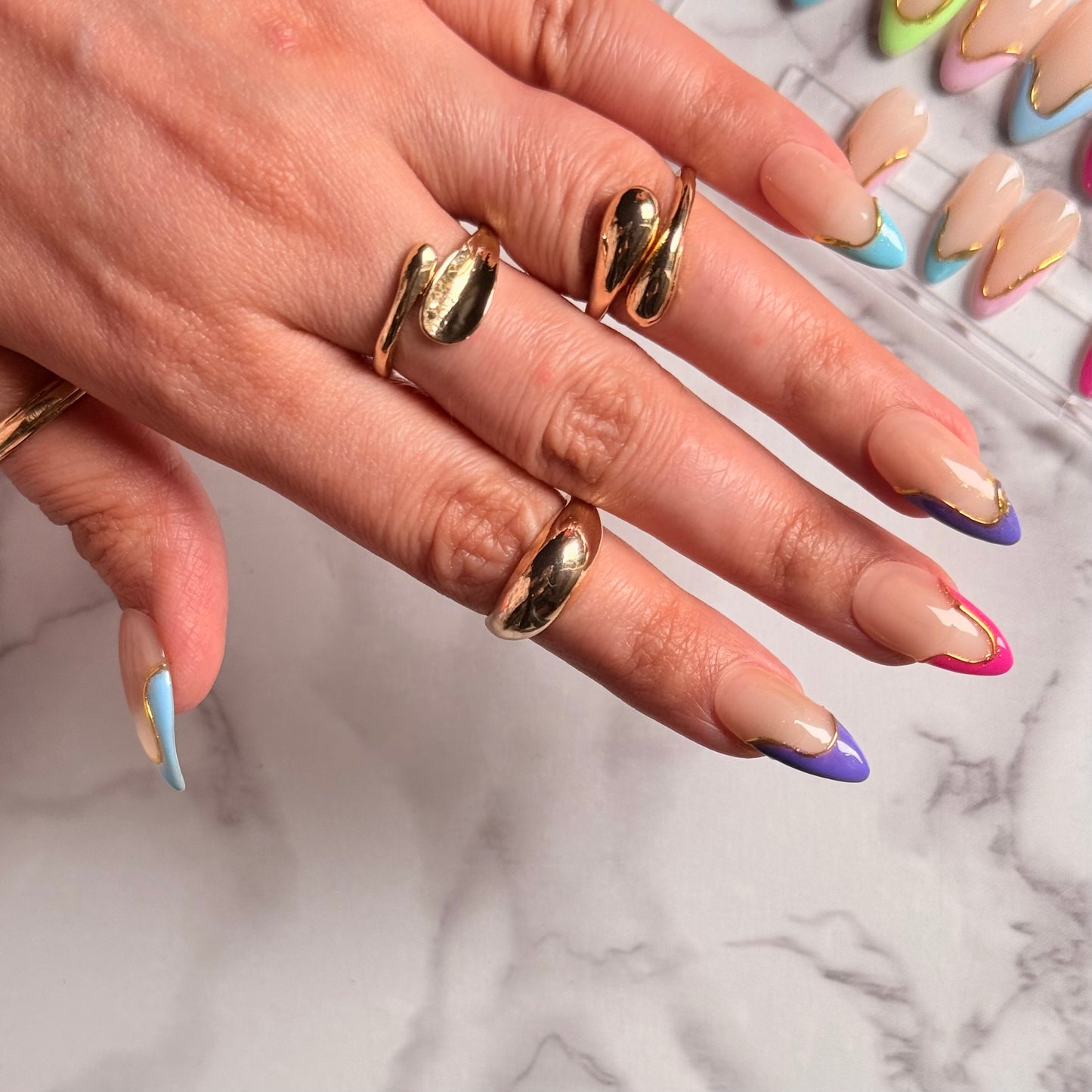 Candy Wave Press On Nails (Universal)