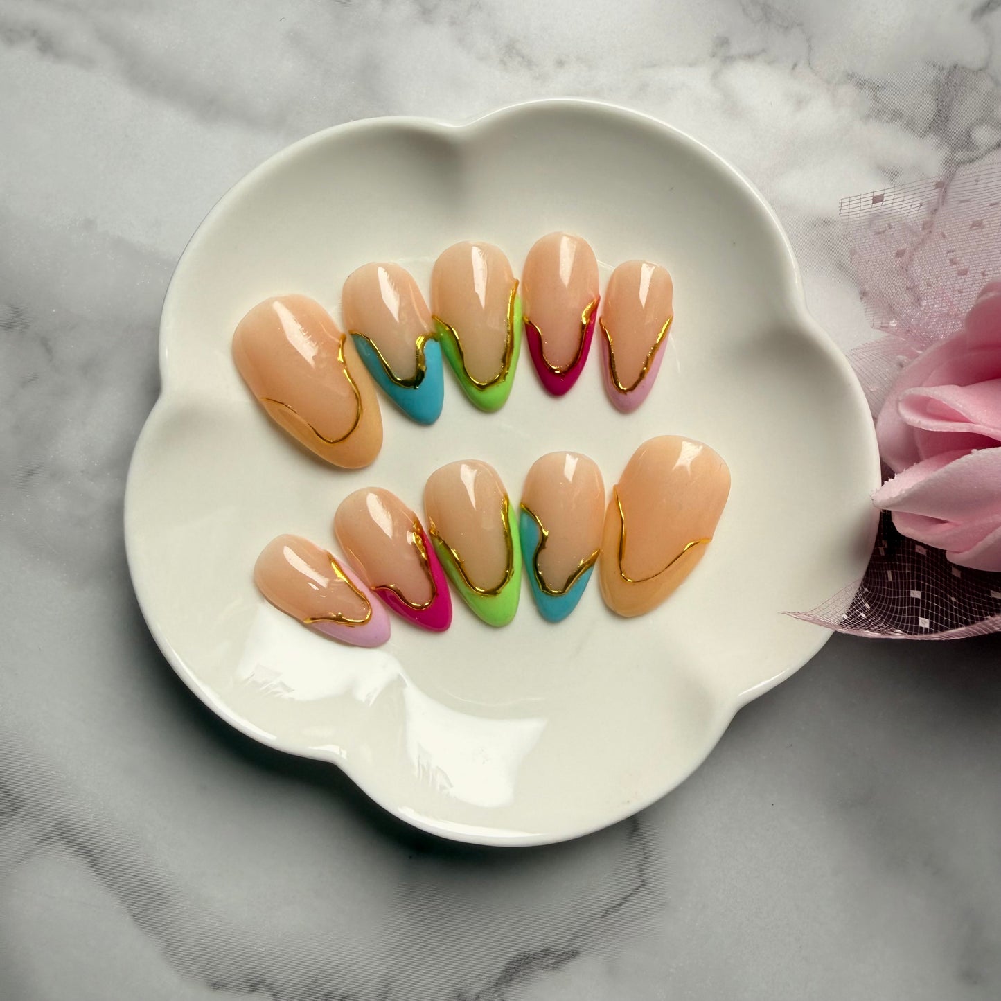 Candy Wave Press On Nails (10 nails)