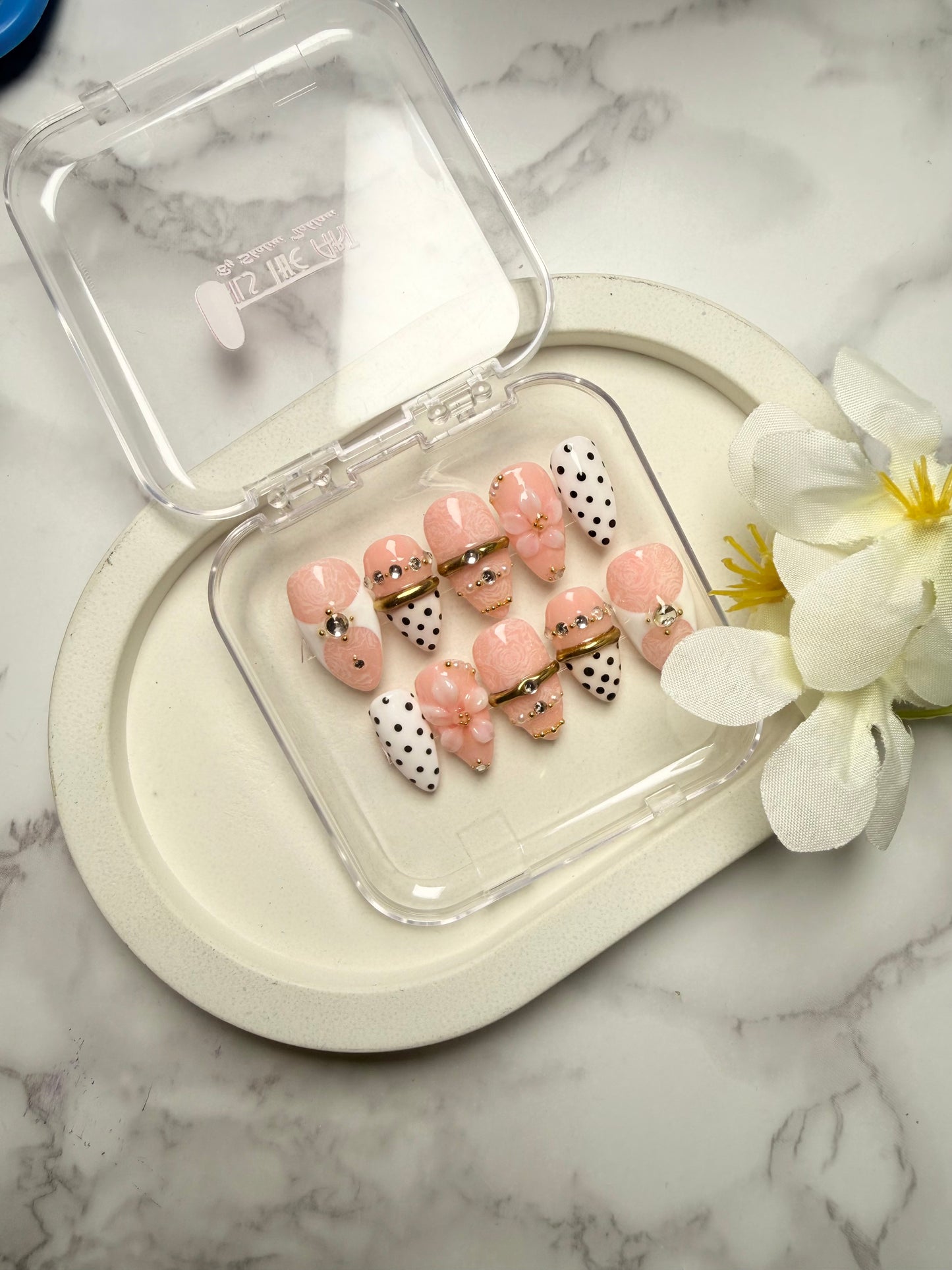 Petal Pop 3D Press-On Nails