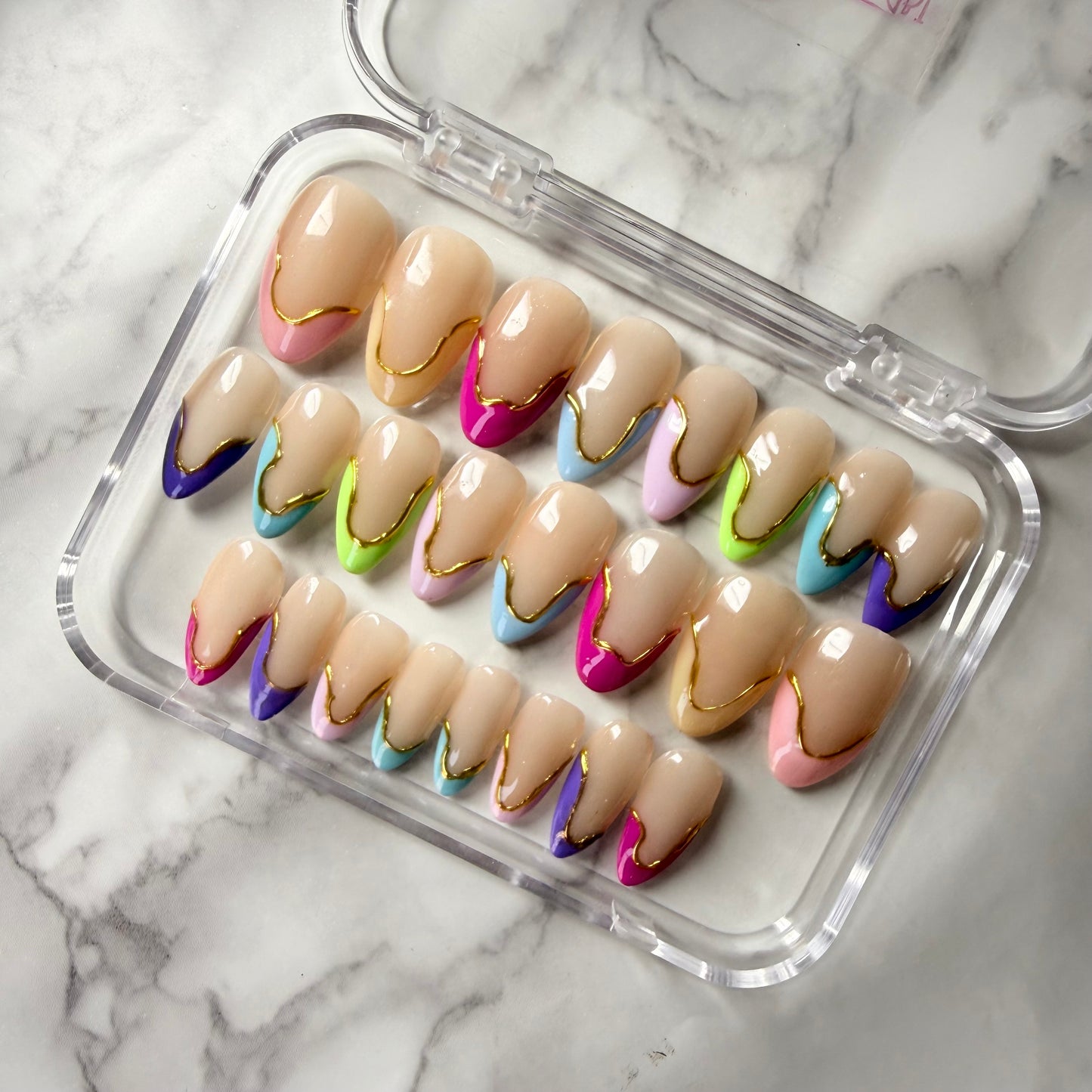 Candy Wave Press On Nails (Universal)