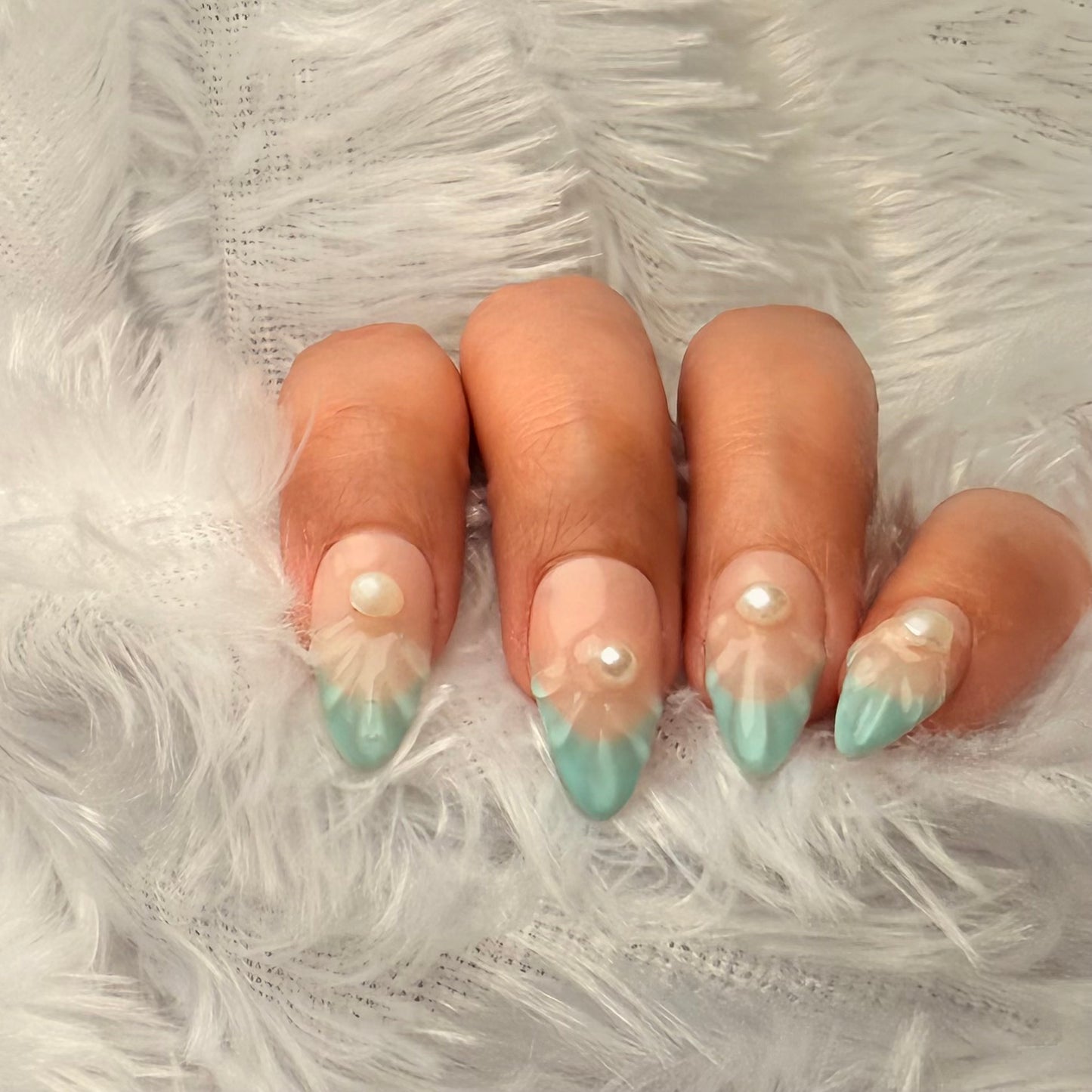 3D Shell Pastel Green Press-On Nails | Pearl Ocean Luxury Nails