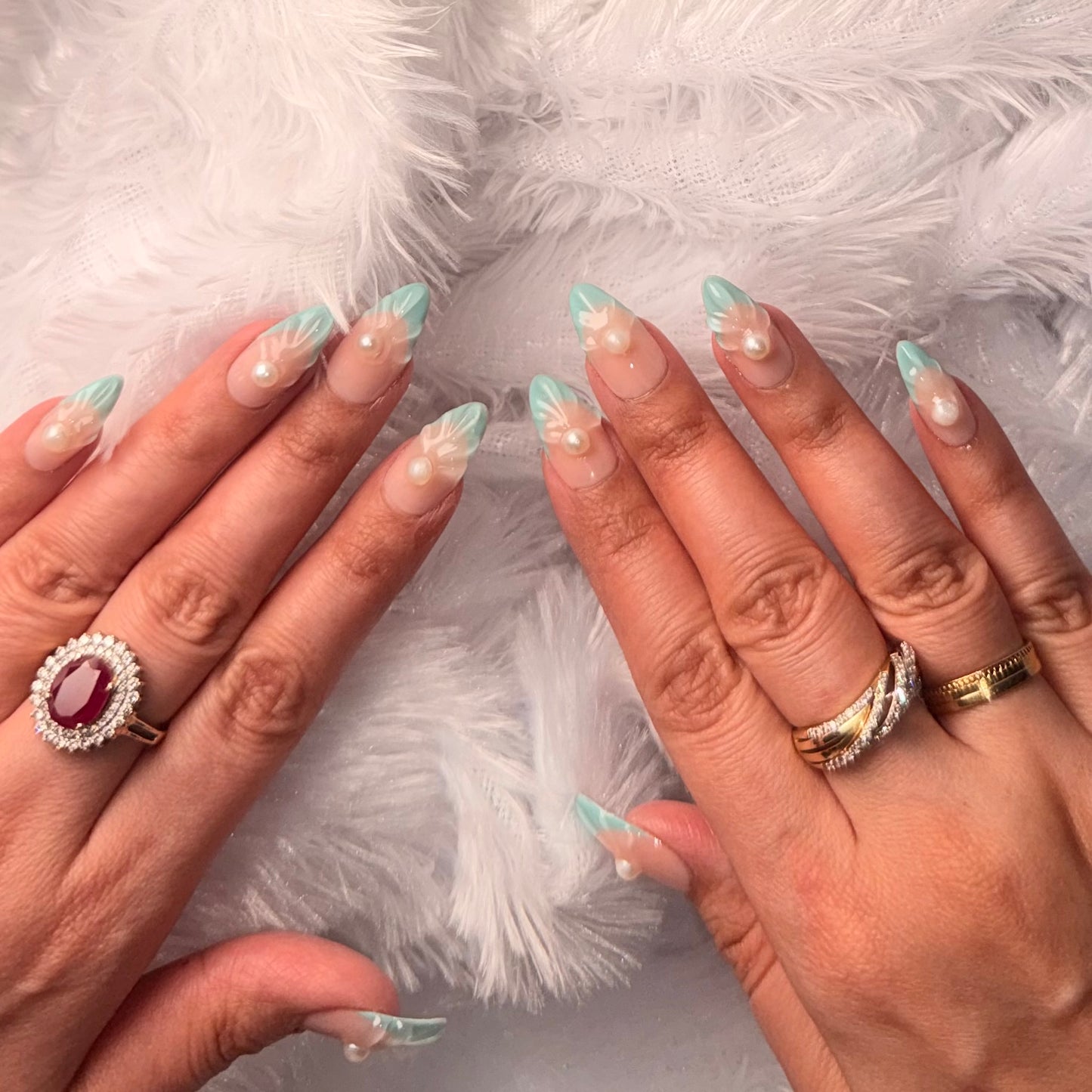 3D Shell Pastel Green Press-On Nails | Pearl Ocean Luxury Nails