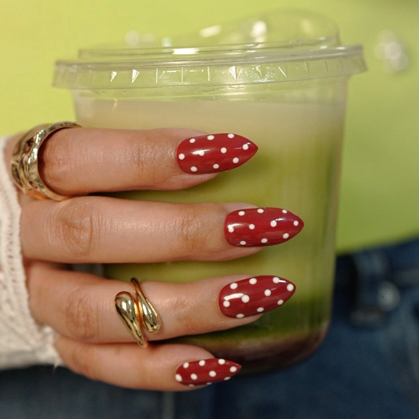 Maroon Polka Dot Press On Nails 🤍 (10 nails)