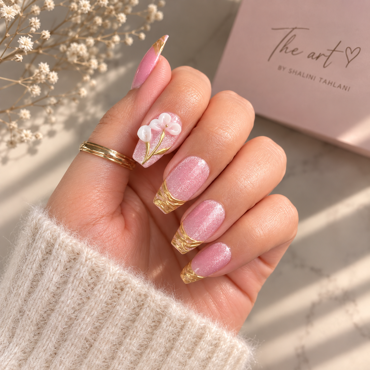 Pink Cat Eye Gold Bloom 3D Press-On Nails (10 nails)