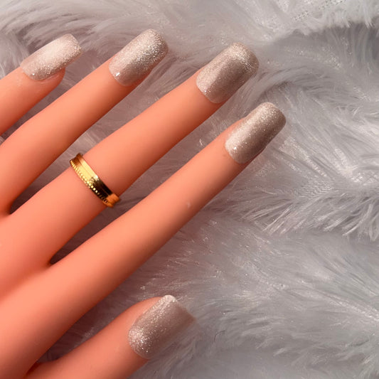 Champagne Cat Eye Press-On Nails | Magnetic Shimmer Luxe Set