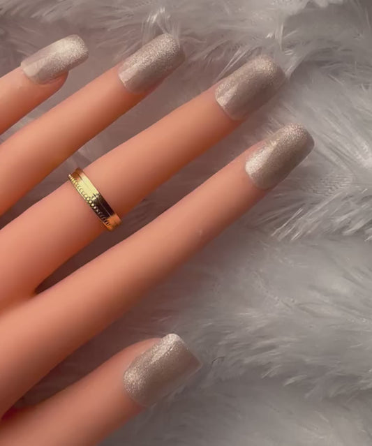 Champagne Cat Eye Press-On Nails | Magnetic Shimmer Luxe Set (Universal)