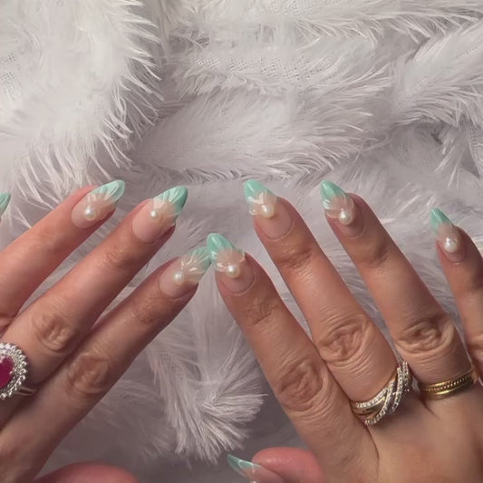 3D Shell Pastel Green Press-On Nails | Pearl Ocean Luxury Nails (Universal)