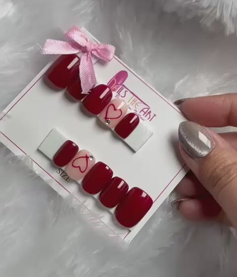 Red Heart Press On Nails – Glossy Valentine Nail Set (Soft square Shape)